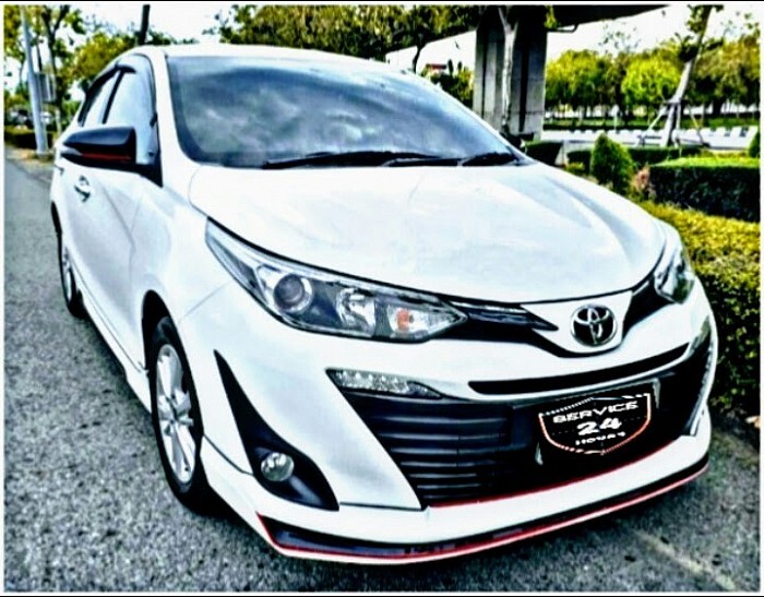 private car 4 ที่นั่งเพื่อการเดินทางที่สะดวก