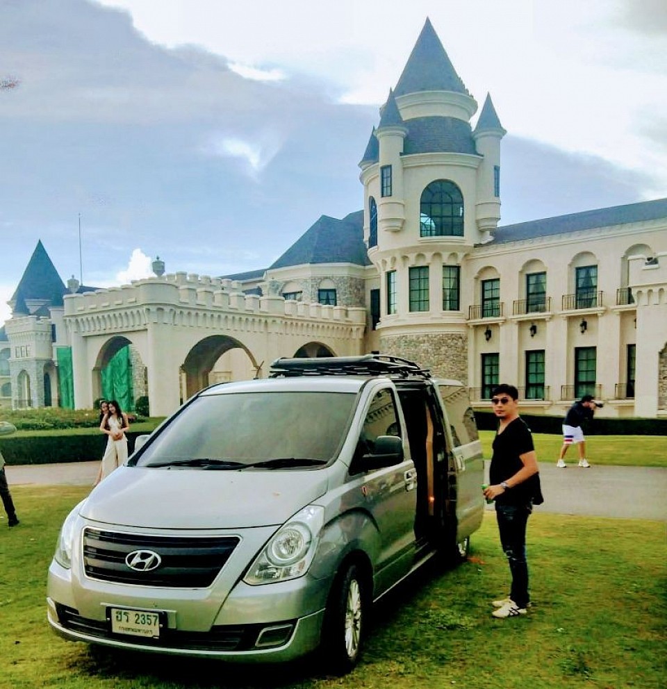 บริการรถตู้วีไอพี